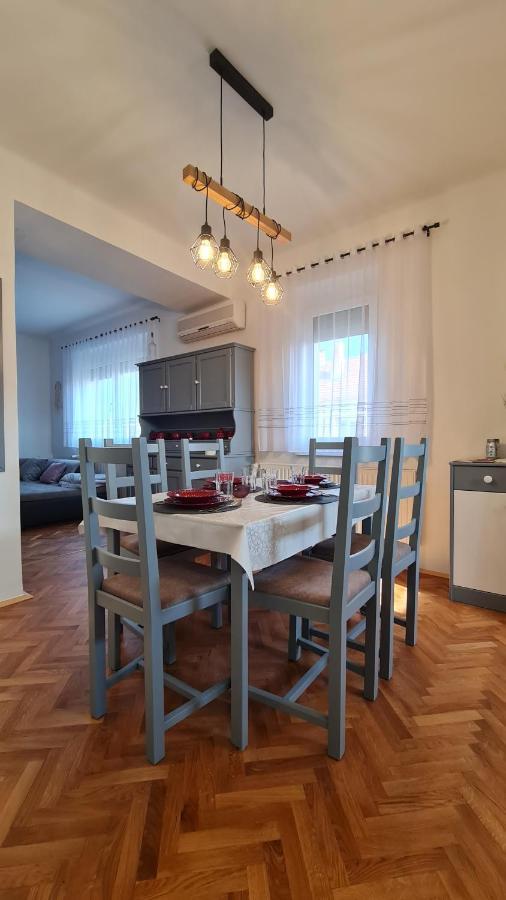 Ri-Jo Apartman Mohacs Exterior photo